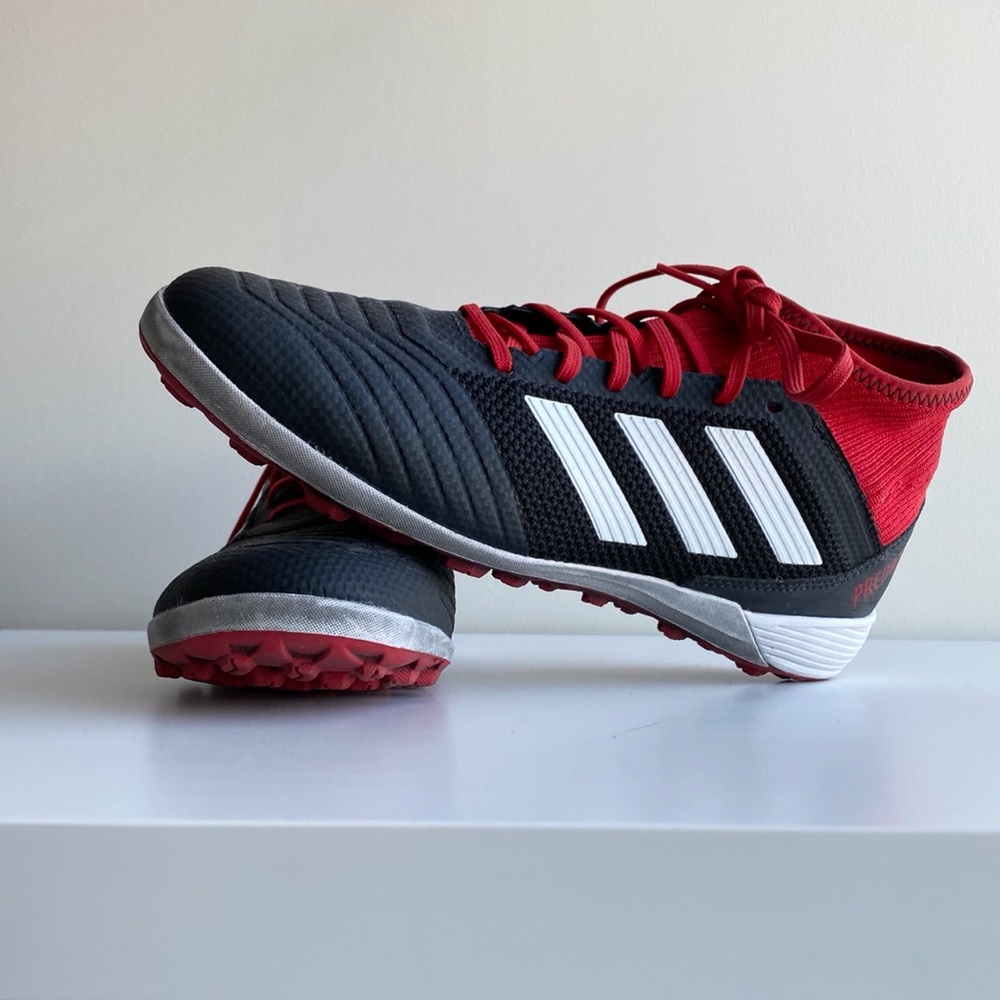 ADIDAS Predator Women’s Indoor Cleat